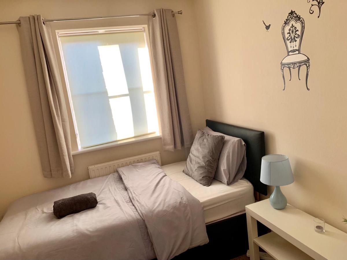 Вилла Cosy Corner House Кетеринг Экстерьер фото